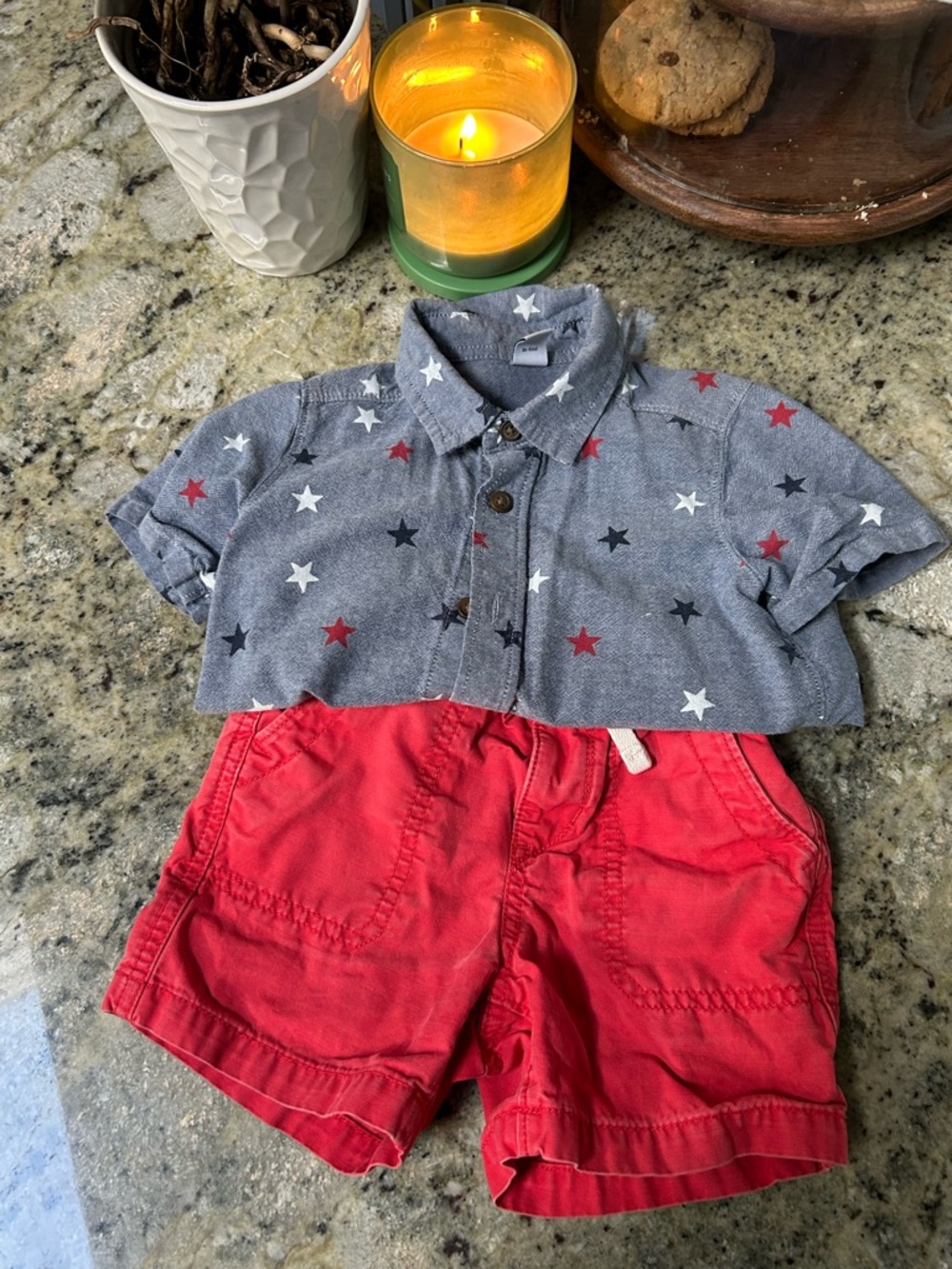 2T 4th of July Star-Print Button Shirt and Red Shorts Set Outfit